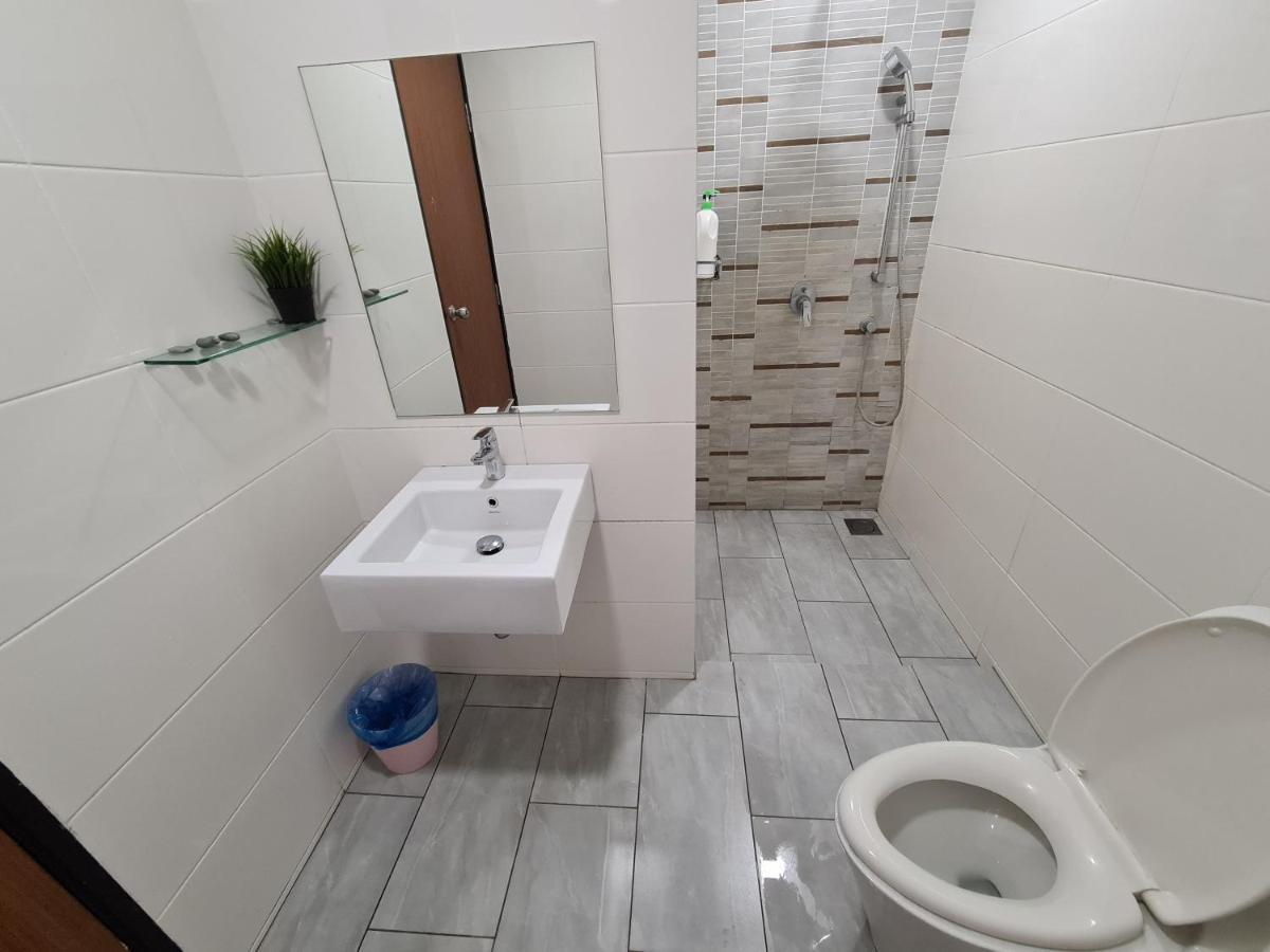 Sunrise Gurney Premium Executive City/Seafront Suite - Penang George Town Exterior photo