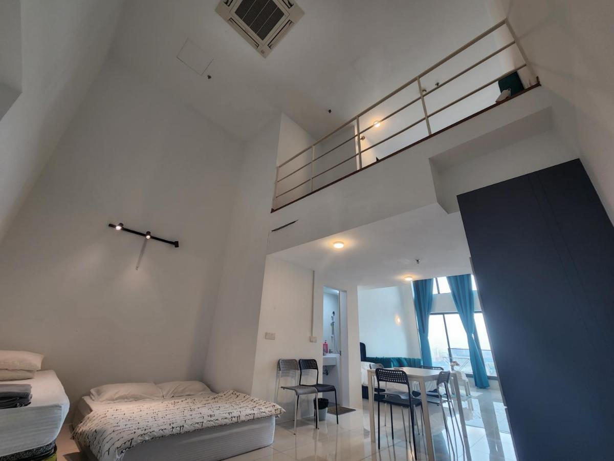 Sunrise Gurney Premium Executive City/Seafront Suite - Penang George Town Exterior photo